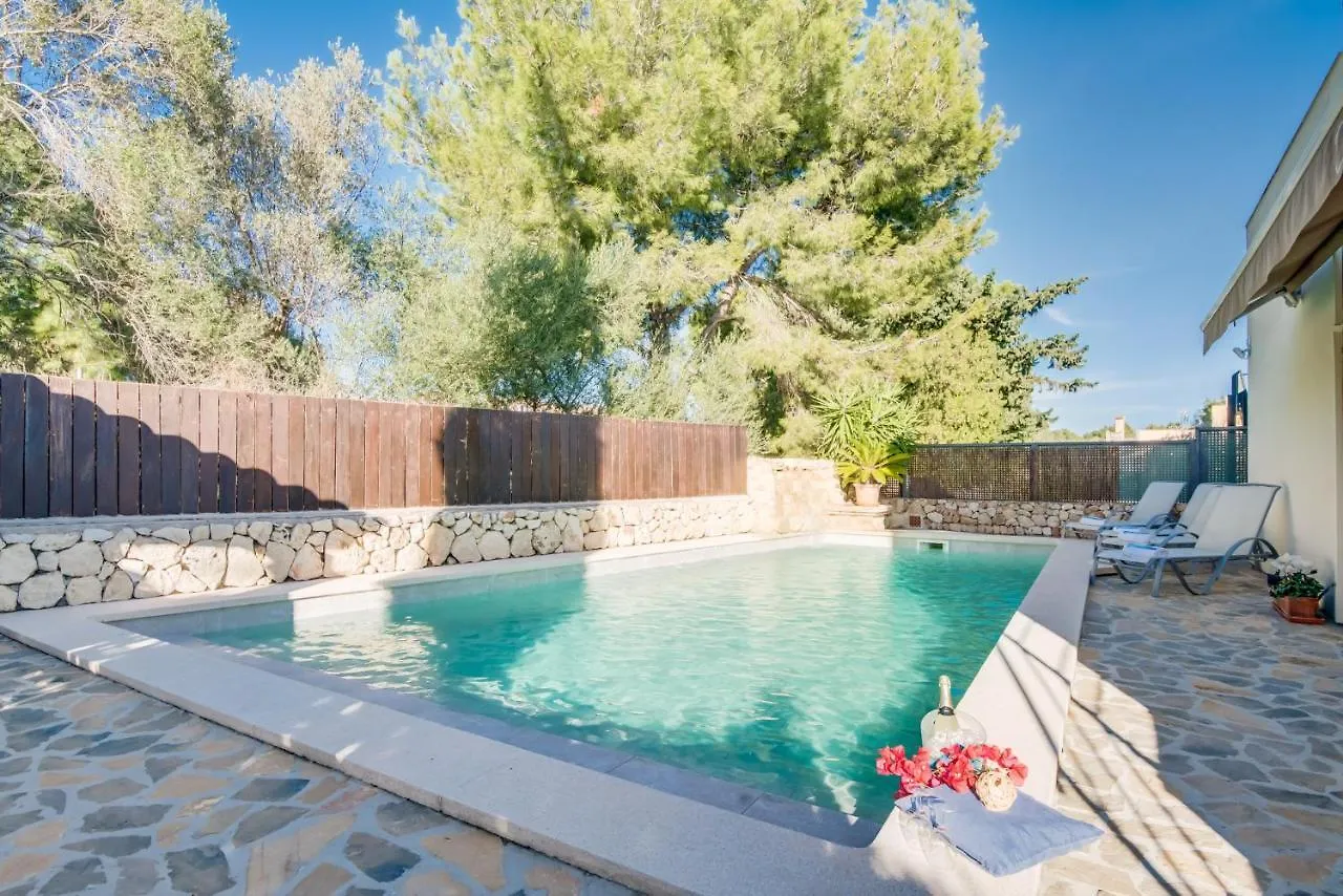Ideal Property Mallorca - Can Jaume Alcudia  Alcudia (Mallorca)